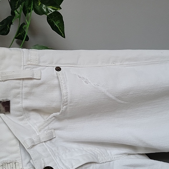 Current/Elliott distressed denim - Picture 3 of 8